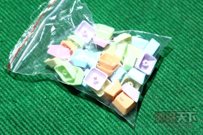�����ݡ��ڹѸ�RGB M65RGB ��̫�� G502 ΢��ӣ�Һ�����̵�һ��