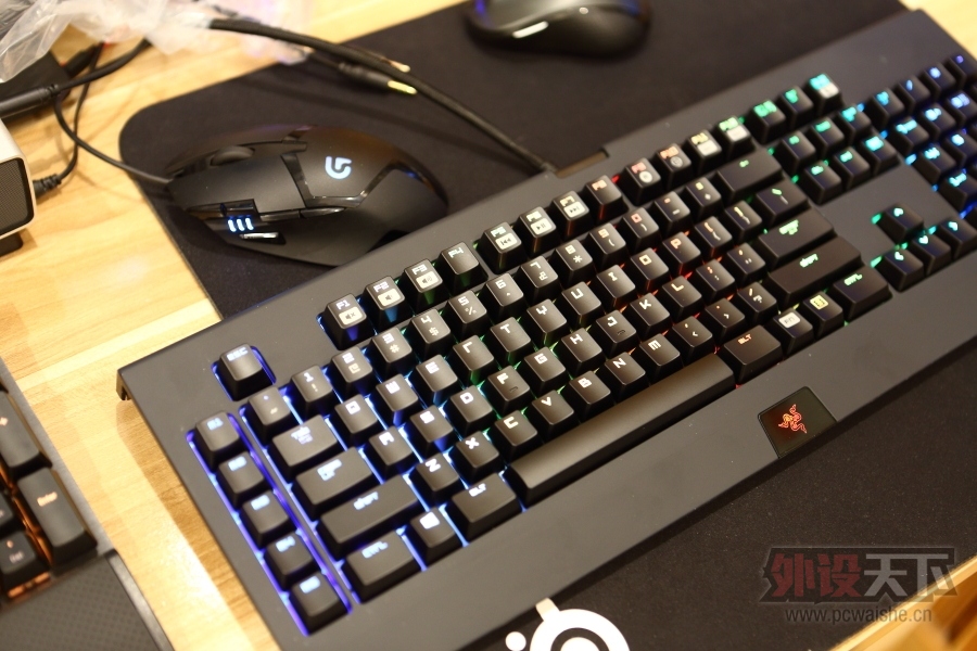 �����ݡ��ڹѸ�RGB M65RGB ��̫�� G502 ΢��ӣ�Һ�����̵�һ��