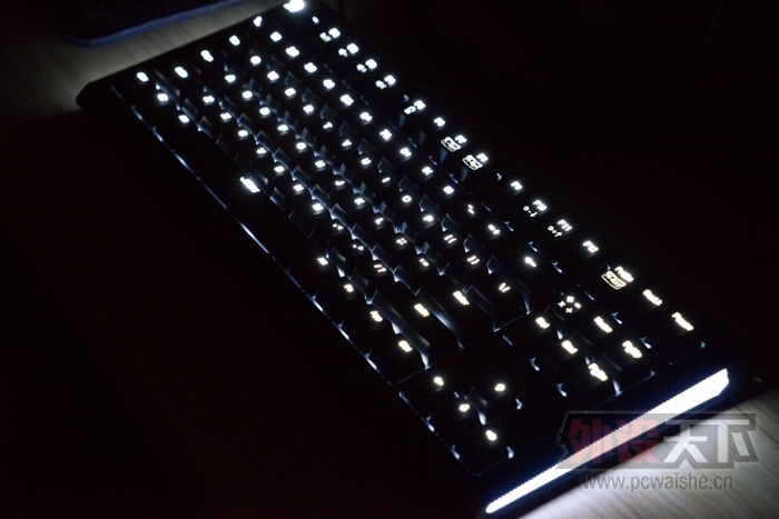 ͸ JAKI JD87