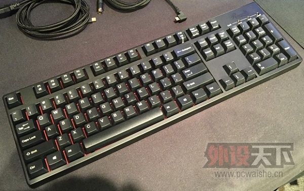 CES 2015��Rosewillչ��ȫ�¸Ľ���RK-900V2��е����