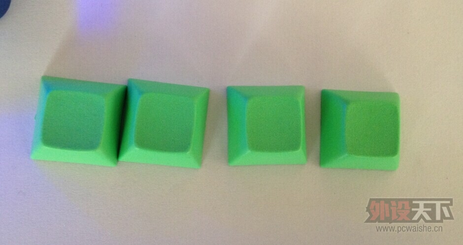 ���㶫������ȫ����60�ڵ�,��ɫԭɫ��ñ��