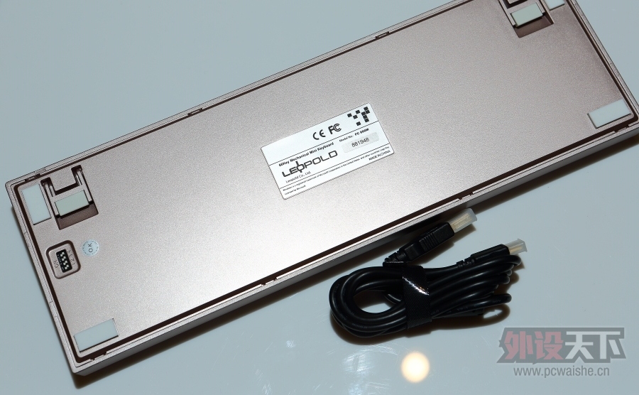 ᡿VA104M & Leopold FC660M˫С