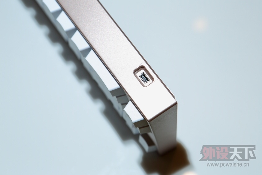 ᡿VA104M & Leopold FC660M˫С
