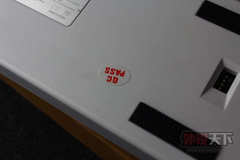 ɽȫpoker2 ɫ׹ һѼ87͸ñ
