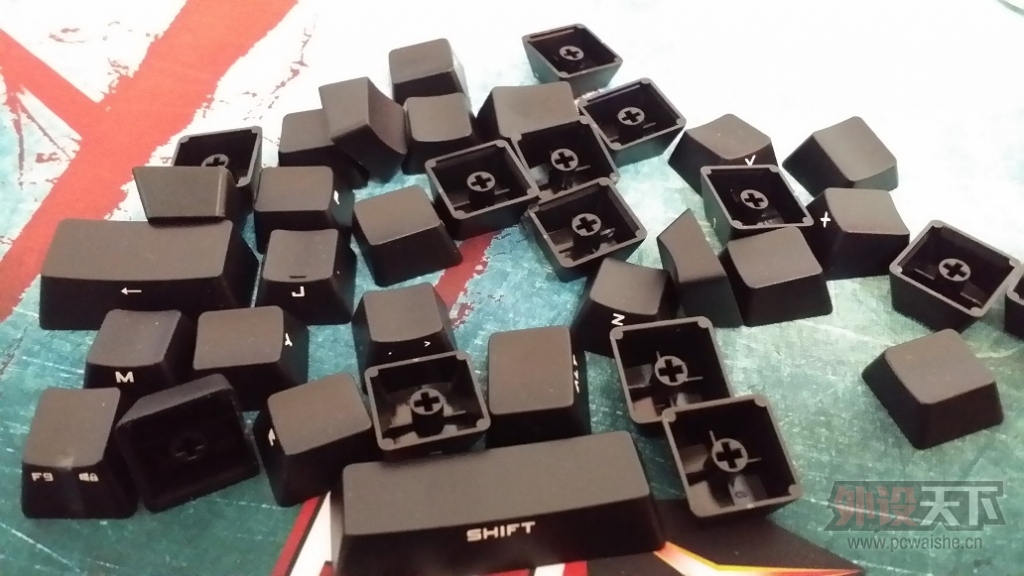 �������µĺڲ��