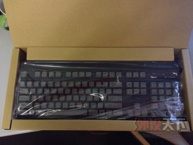 ���Ϻ�����һ��ȫ�����δ���Realforce104UG-hipro�����ݼ���