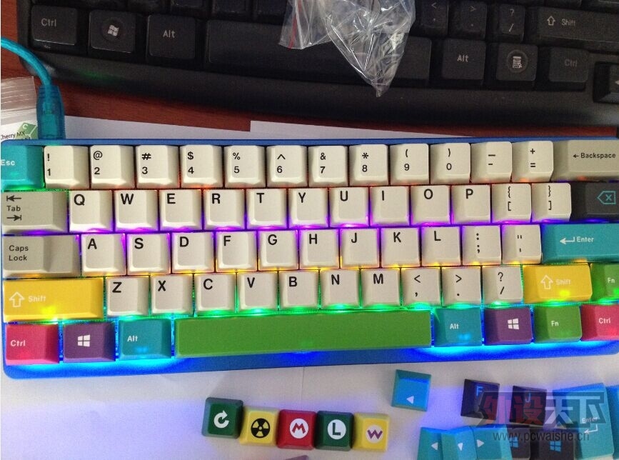 ���㶫������ȫ����60�ڵ�,��ɫԭɫ��ñ��