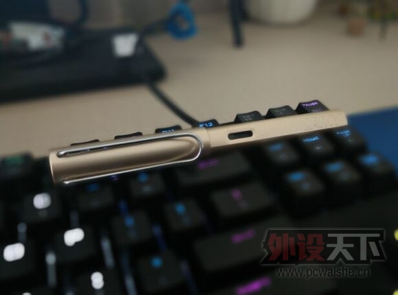 ��ɽ�������伫��87 ���������е����  ħ��Ѽducky s3��͸��ñ