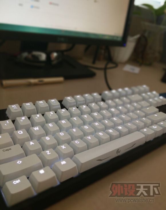 ��ɽ�������伫��87 ���������е����  ħ��Ѽducky s3��͸��ñ