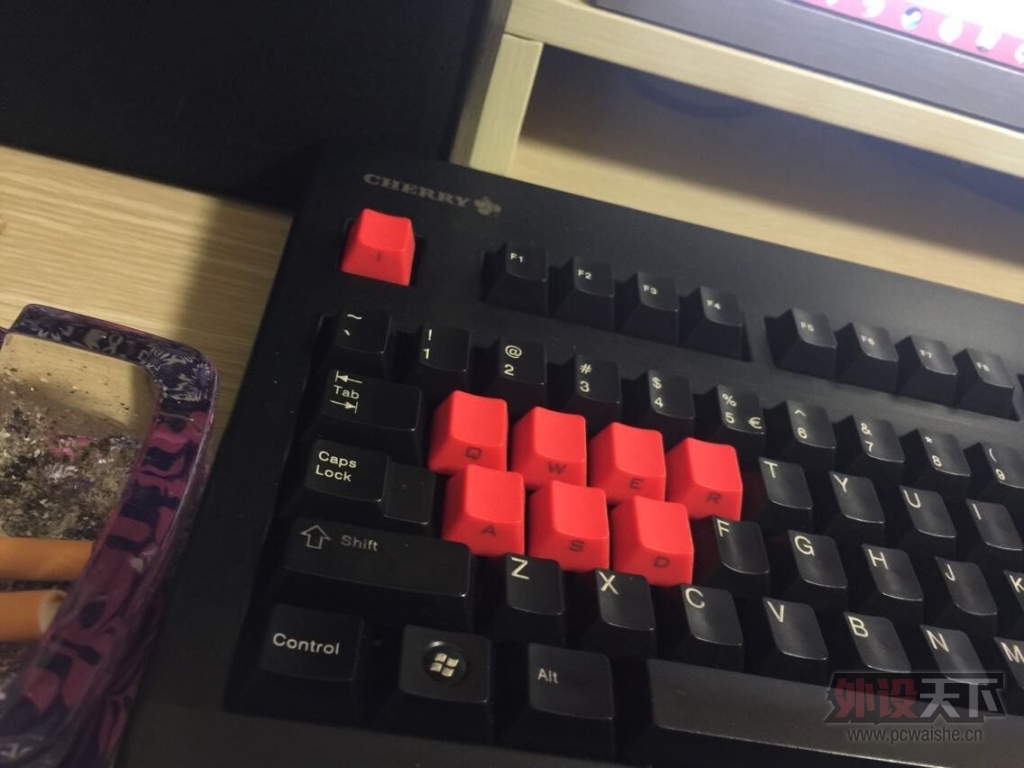�����̡���������G80 3000 ��ɫ����һ�ѣ����ر����޵����ѿ�����ġ�̫������