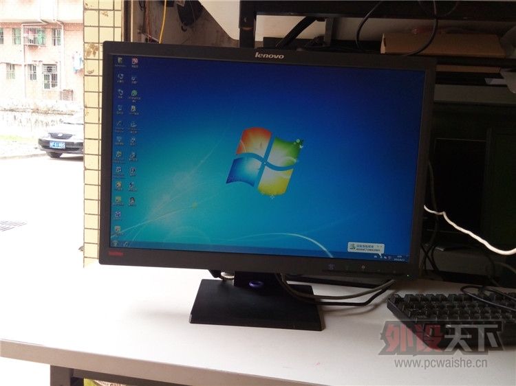 �����ڡ�����22�� ����ThinkVision L2250PWD  A��