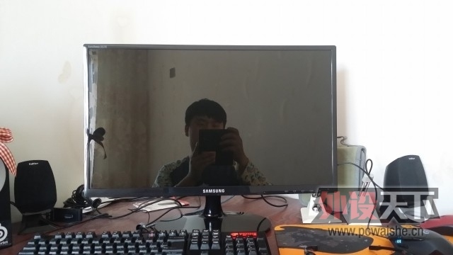 114240r01kp1o0hdmpyrrp.jpg