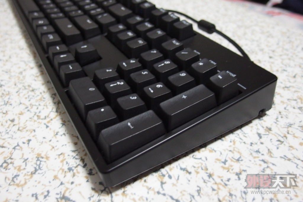 �ѳ������ա�IKBC F104 �����е����+PBT�׵׺��ּ�ñ ���㻦���˳��