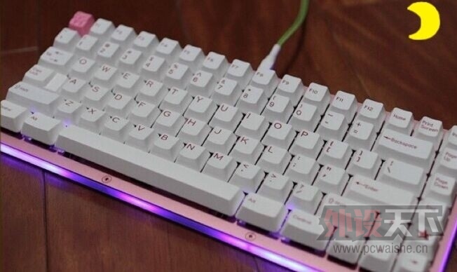 ��������FMJ��ɫ����2�����أ��Ͱ��ӣ���GMK�Ұ�����GON60��ɫ���ᣨ������ñ����3��