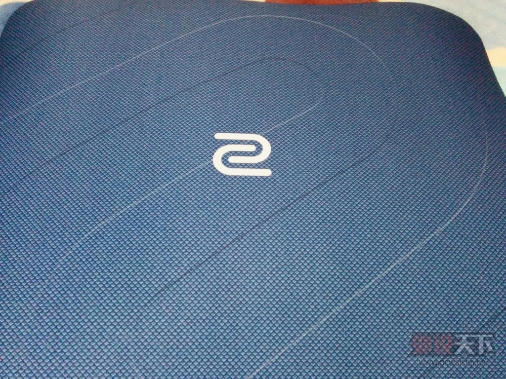 ZOWIE �µ���