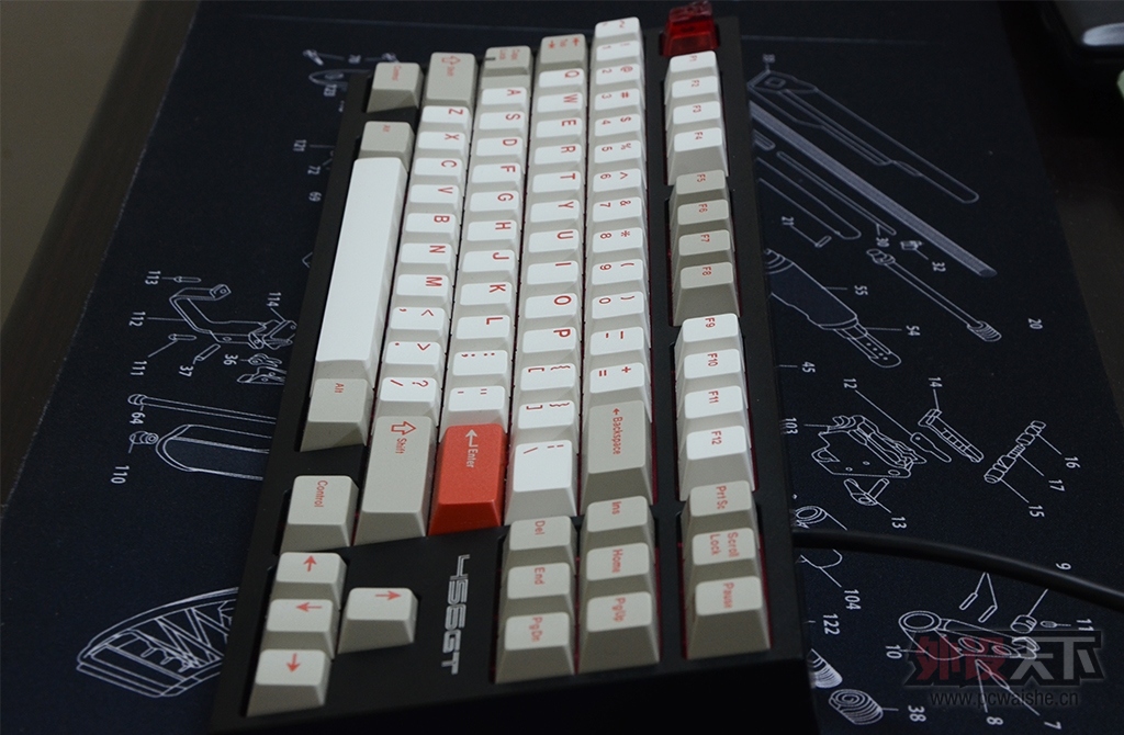 ����ûǮ���κ�̫����GMK�Ұ׺������١�