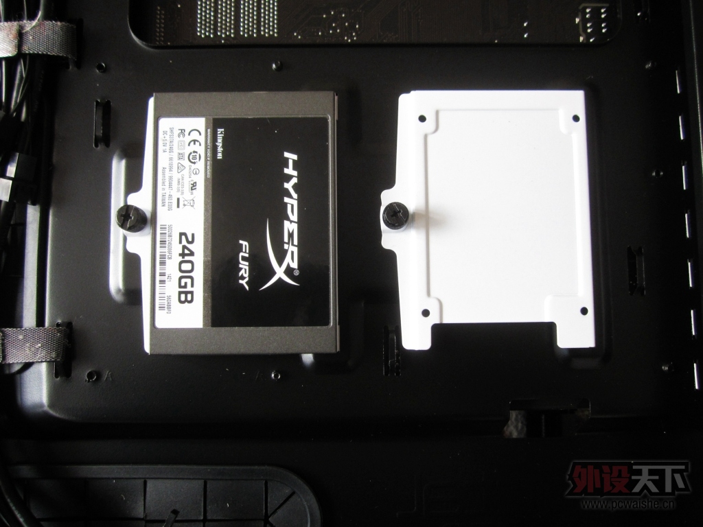 ��ŷ�ŵ������ѧ����Ի���������ںϡ���Fractal Design Define R5����[ԭ��]