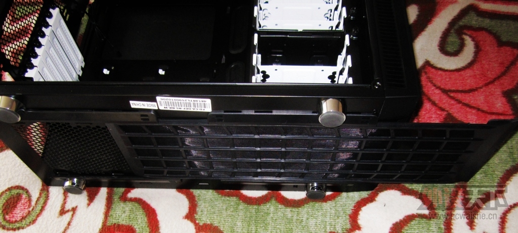 ��ŷ�ŵ������ѧ����Ի���������ںϡ���Fractal Design Define R5����[ԭ��]