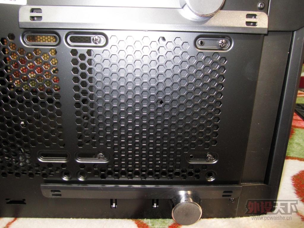 ��ŷ�ŵ������ѧ����Ի���������ںϡ���Fractal Design Define R5����[ԭ��]