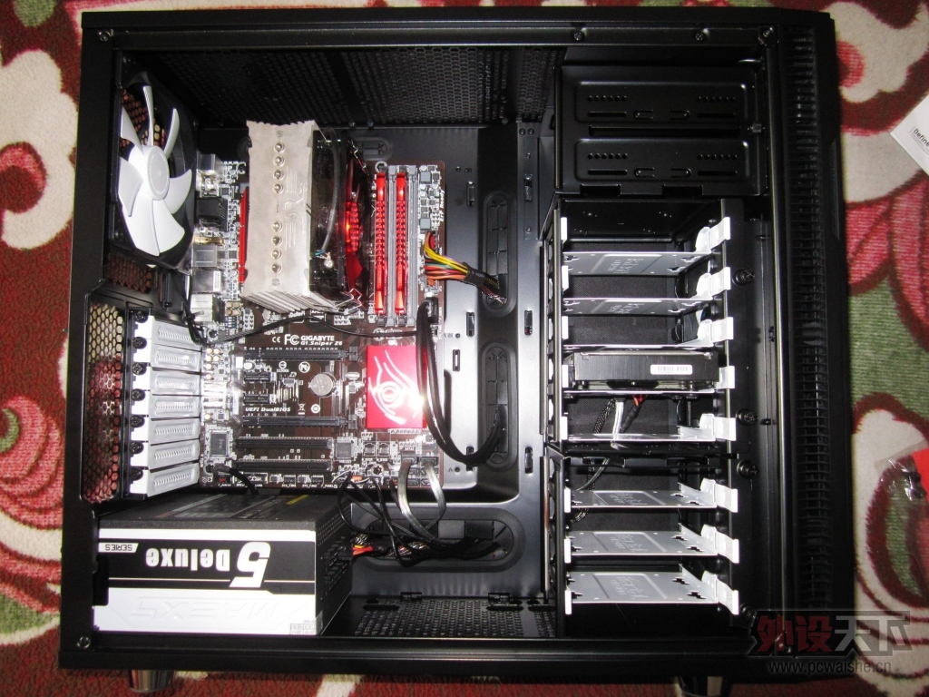 ��ŷ�ŵ������ѧ����Ի���������ںϡ���Fractal Design Define R5����[ԭ��]