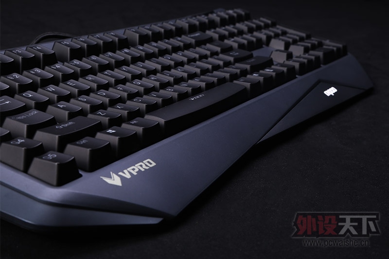 ������������� �װ�V800��Ϸ��е��������