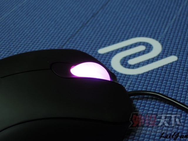 ͳҳ-ZOWIE EC2-A 