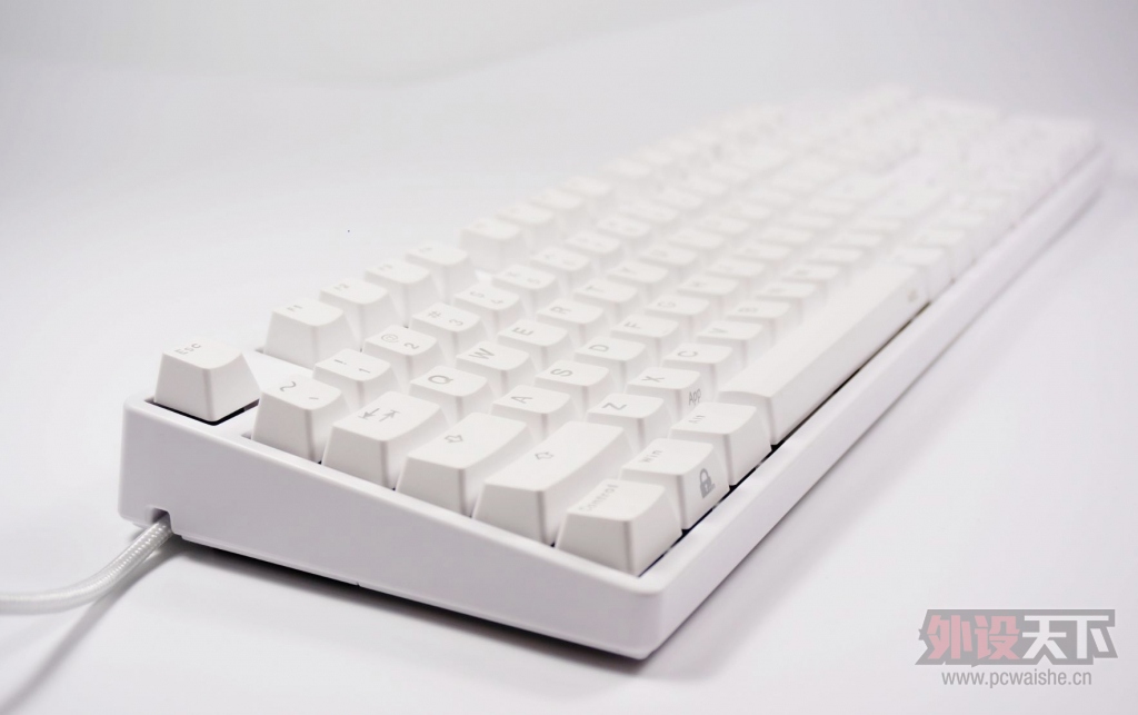 �޷��ֿ����ջ󡪡�kbc  G104��ɫ͸�⿪��