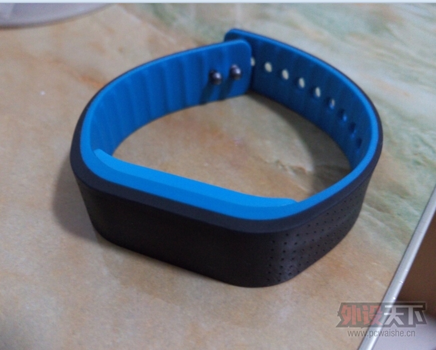 �����ڡ���һ������SW-B100�����ֻ�