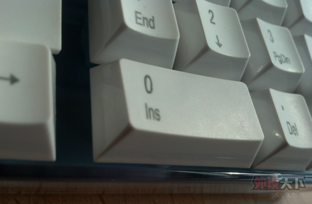 ��������I-ROCks�����ǿˣ�IK6���������� �Ͳʺ��ñ