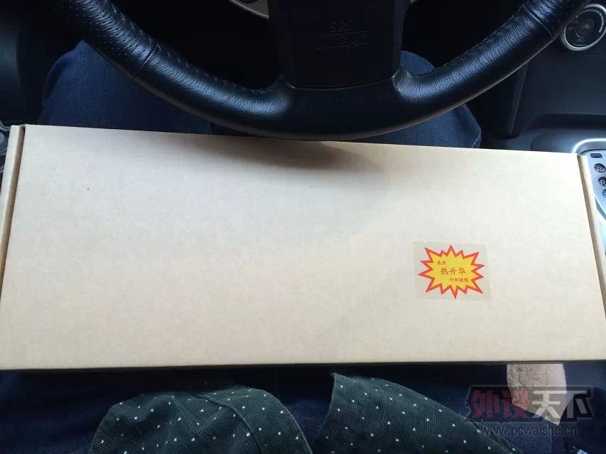 �յ���Varmilo87  ��ɫ��������⿪��~