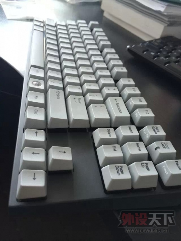 �յ���Varmilo87  ��ɫ��������⿪��~