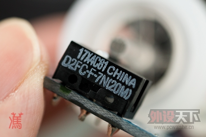 ���������ϡ�ү�� QPAD 8K Laser��ϸ��