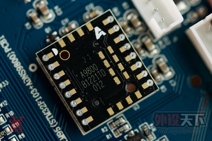 ���������ϡ�ү�� QPAD 8K Laser��ϸ��