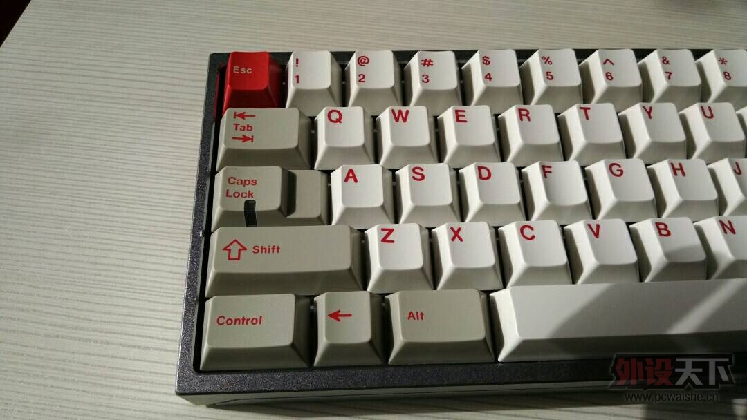 �������������ۡ�FMJ��������ɫ�Ӻ�ɫ�ͽ�����
