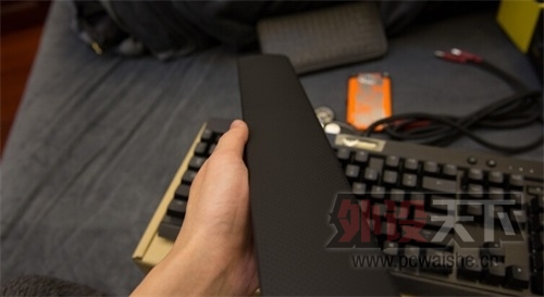��ת�ء�������K70 RBG���̿������