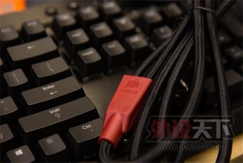 ��ת�ء�������K70 RBG���̿������
