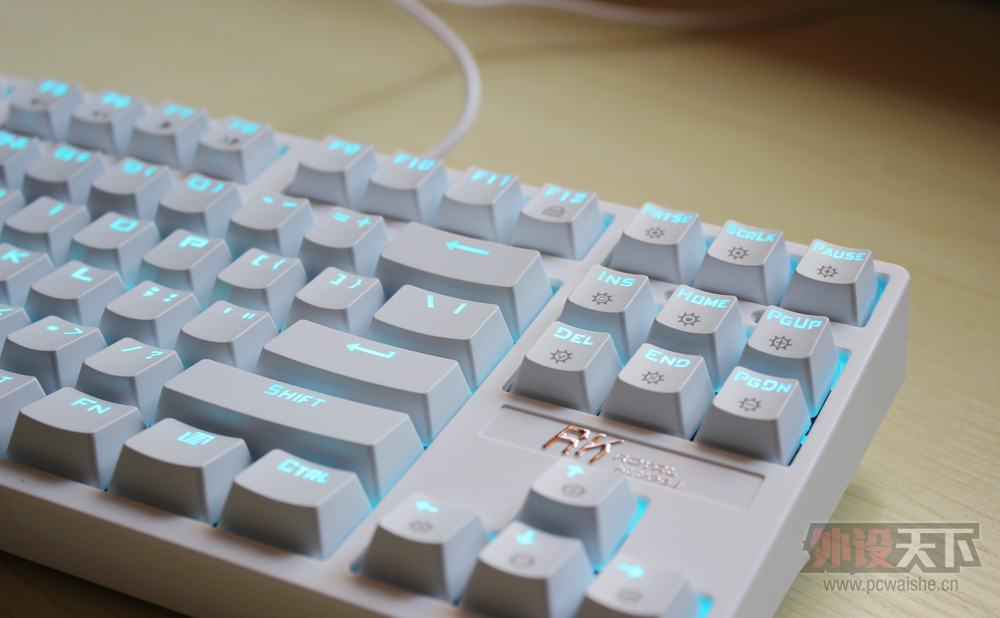 �����Լ۱�. RK RG987 RGB ͼ��+����.