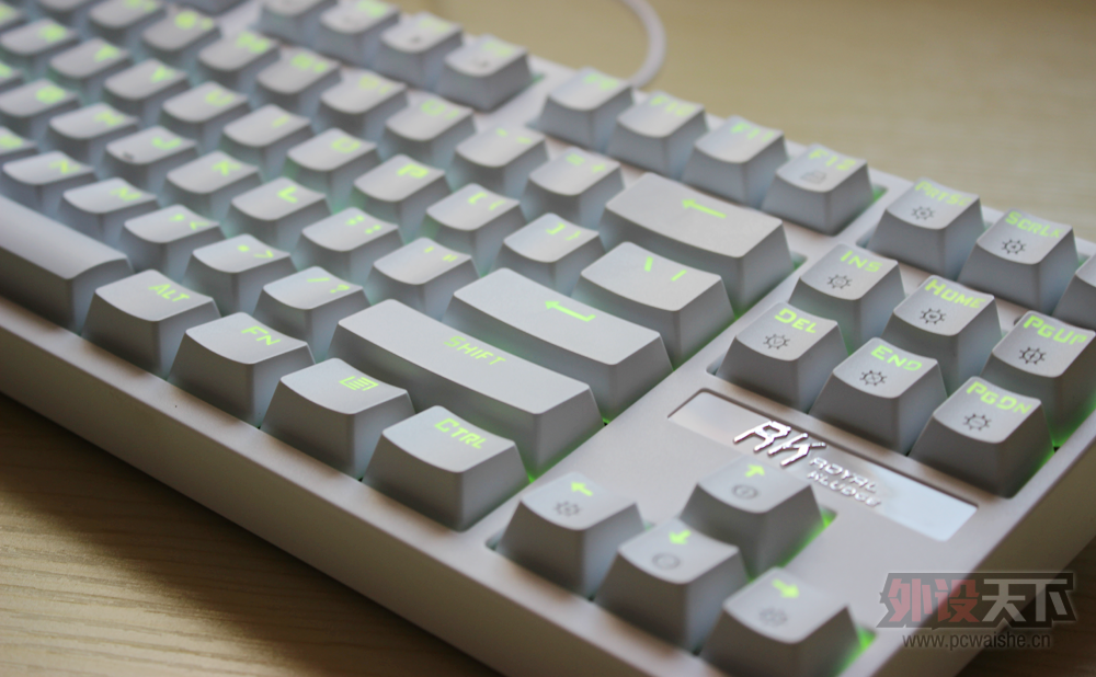 �����Լ۱�. RK RG987 RGB ͼ��+����.