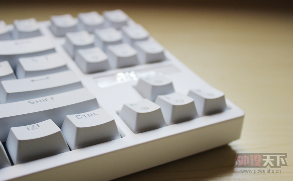 �����Լ۱�. RK RG987 RGB ͼ��+����.