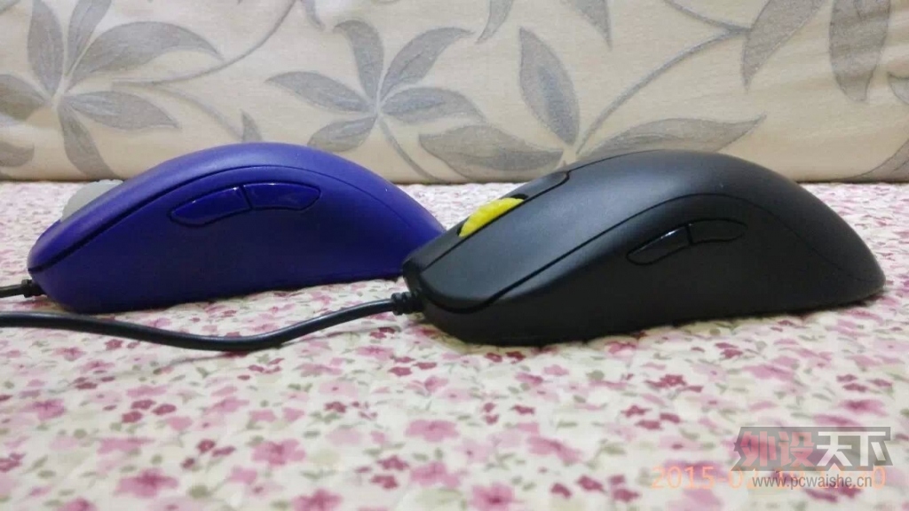 psb7KUHOC31.jpg
