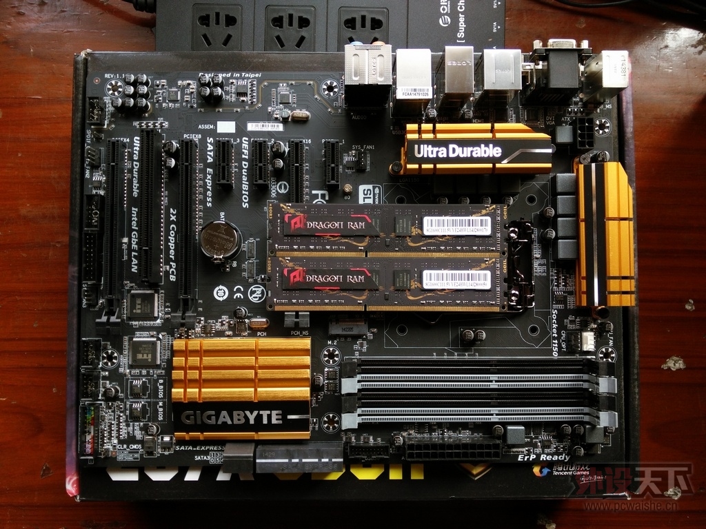 ����Z97X-UD3H����+Epicgear�켫1600MHzְҵ�羺�ڴ����ֳ�Ƶ����