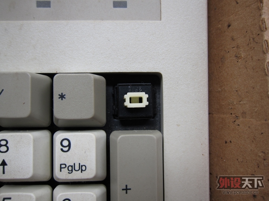 [����] �����������ۣ�����ALPS���е����9-95�£�������PS2תUSB
