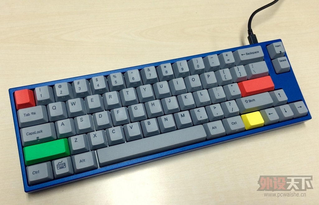 ���ѳ��� Leopold  FC66OM ���� ��ɫ������