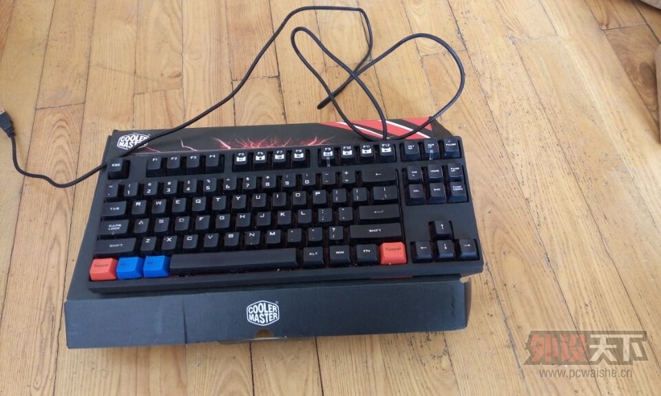 ���Ͼ���������̨������ǹ���ᣬ��������v2 9hd���棬5hv2��ʬ��  8�� io1.1