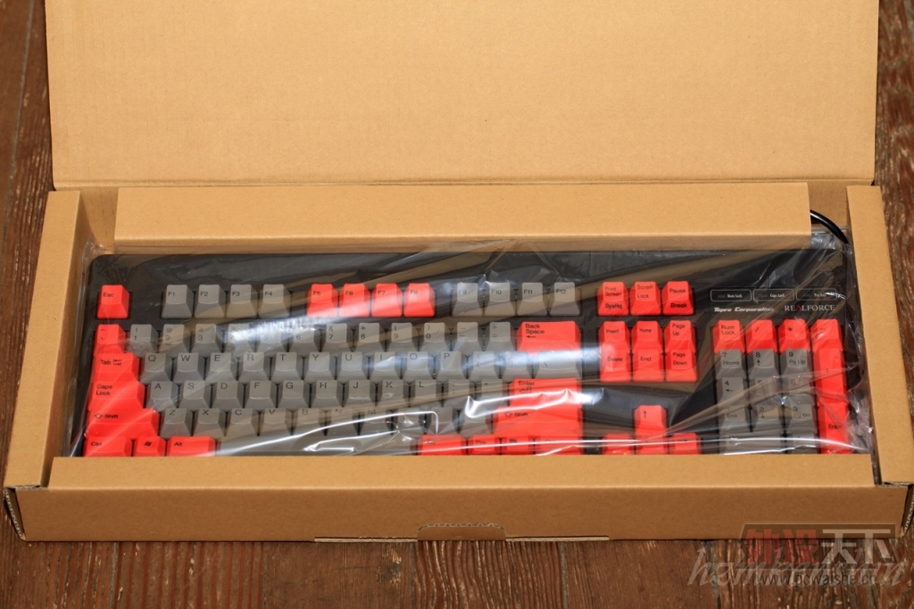 --ɫREALFORCE 104PRO ȫ30g