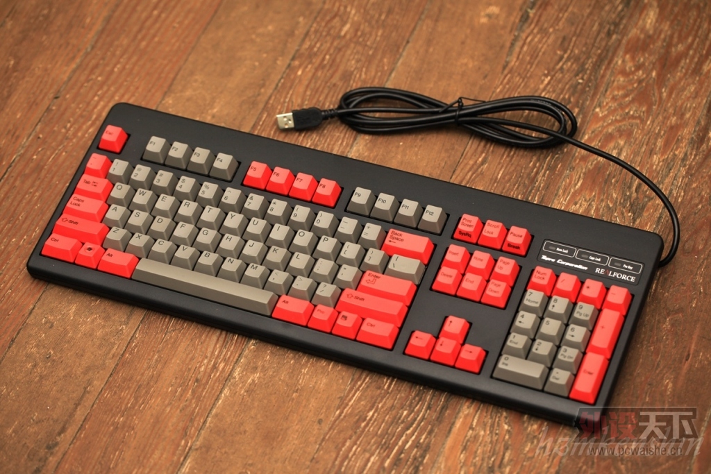 --ɫREALFORCE 104PRO ȫ30g