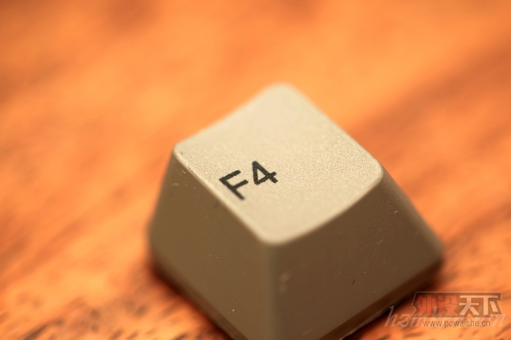--ɫREALFORCE 104PRO ȫ30g