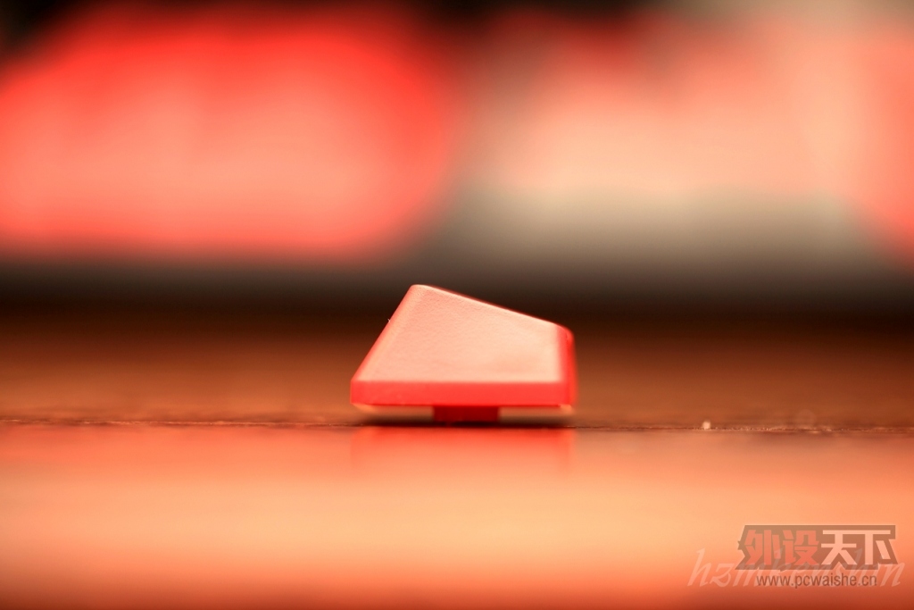 --ɫREALFORCE 104PRO ȫ30g