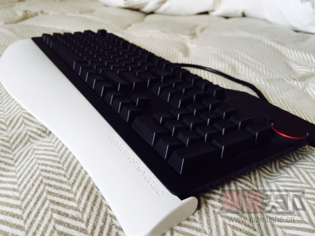 ���� ����