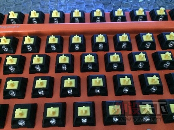 �װ�V500���̸����